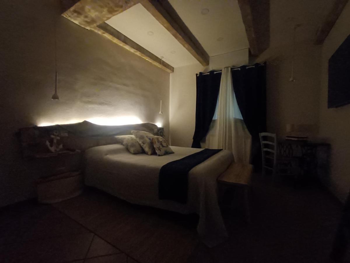 Chez Luis Apartman Imperia Kültér fotó