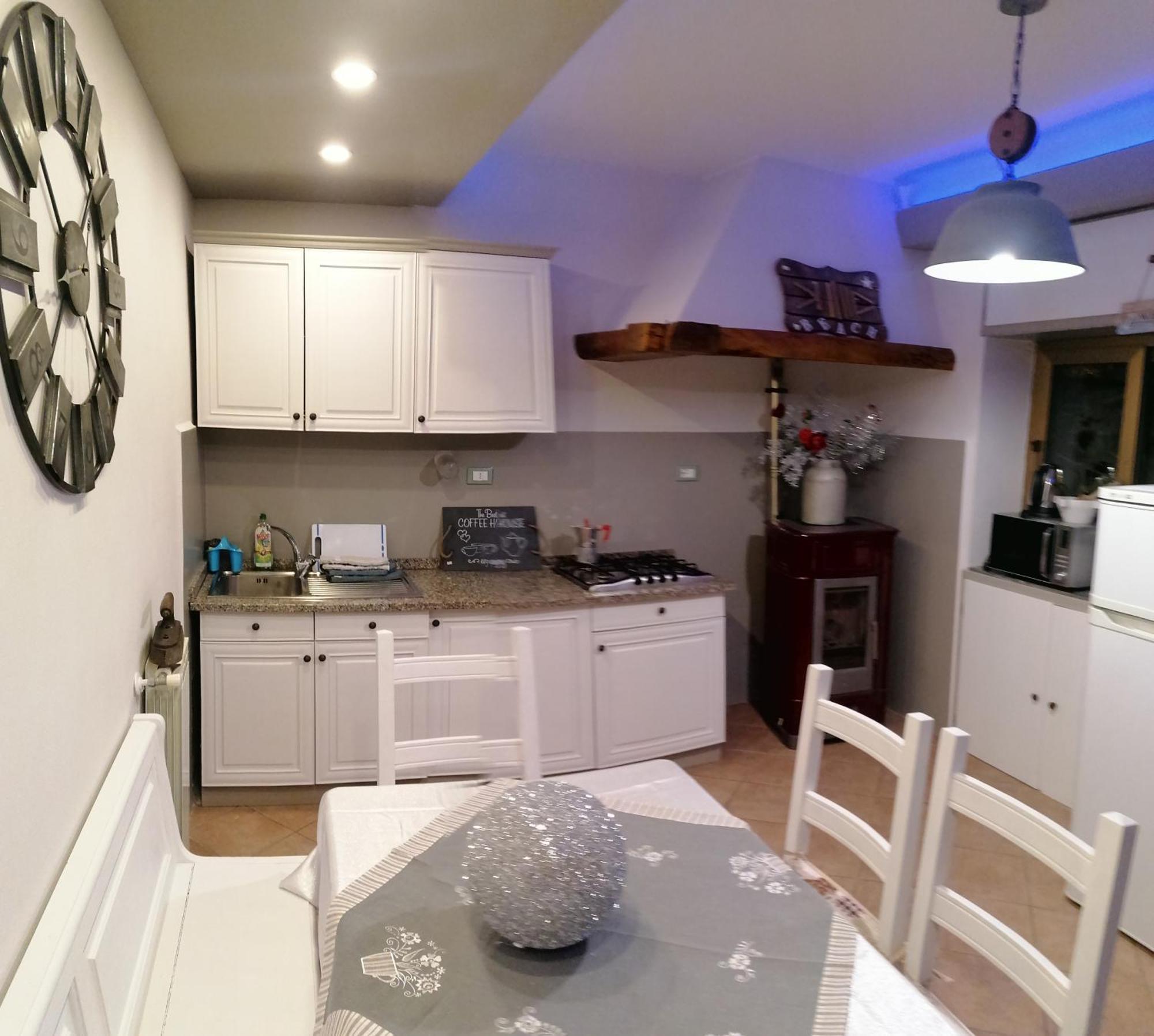 Chez Luis Apartman Imperia Szoba fotó